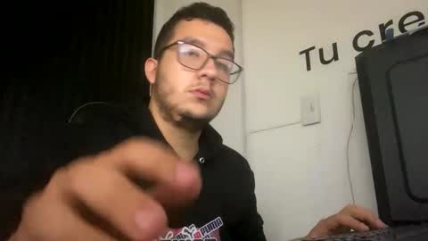 Snapshot of osomalicioso chatting on 1, 10, 2025 juan online show from 1, 10, 2025