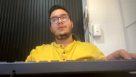 Snapshot of osomalicioso chatting on 4, 10, 2025 juan online show from 4, 10, 2025