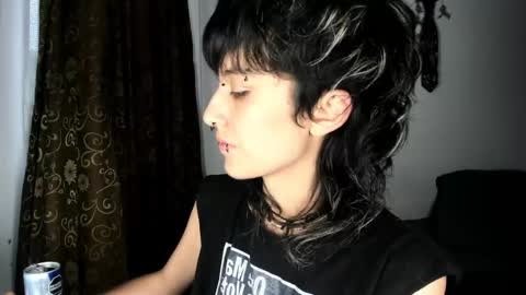 Snapshot of ottoyan_ chatting on 22, 10, 2025 Otto 3 online show from 22, 10, 2025