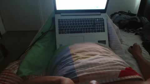 Snapshot of oudzktjong chatting on 29, 12, 2024 kars online show from 29, 12, 2024