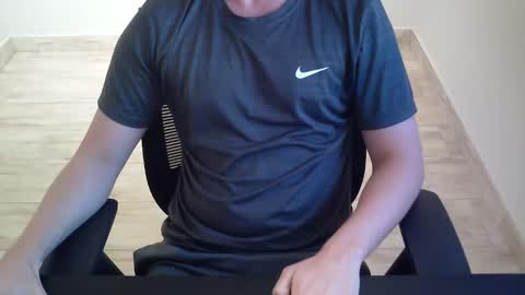 Snapshot of outroemail1807 chatting on 2, 3, 2026 outroemail1807 online show from 2, 3, 2026