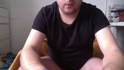 Snapshot of ovid231 chatting on 17, 12, 2025 92 online show from 17, 12, 2025