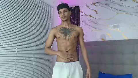 Snapshot of owen_blaze3 chatting on 25, 6, 2026 owen blaze online show from 25, 6, 2026