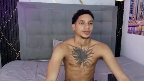 Snapshot of owen_blaze3 chatting on 26, 6, 2026 owen blaze online show from 26, 6, 2026