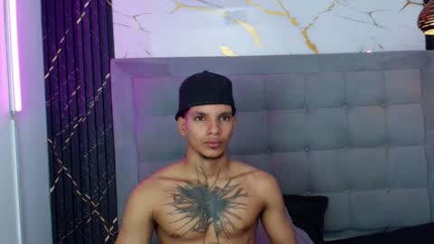 Snapshot of owen_blaze3 chatting on 9, 7, 2026 owen blaze online show from 9, 7, 2026