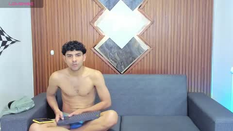 Snapshot of owen_mccarthy chatting on 29, 12, 2024 owen_mccarthy online show from 29, 12, 2024