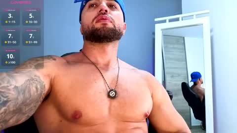Snapshot of owenmaximus814 chatting on 4, 4, 2026 Maximus Owen online show from 4, 4, 2026