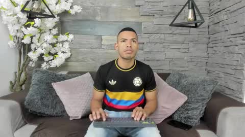 Owen online show from 14, 10, 2025