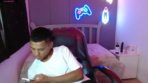 OWEN online show from 20, 12, 2024