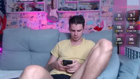 Snapshot of oxmikexo chatting on 9, 12, 2024 Mike online show from 9, 12, 2024