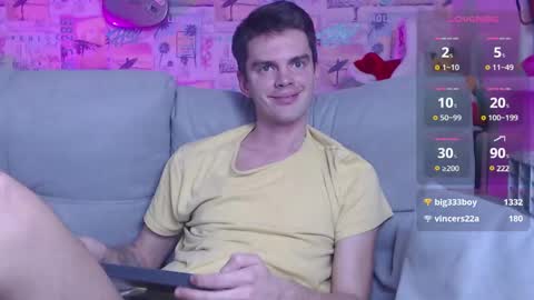 Snapshot of oxmikexo chatting on 25, 12, 2024 Mike online show from 25, 12, 2024