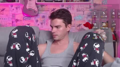 Snapshot of oxmikexo chatting on 27, 12, 2024 Mike online show from 27, 12, 2024