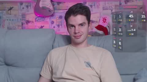 Snapshot of oxmikexo chatting on 1, 1, 2025 Mike online show from 1, 1, 2025