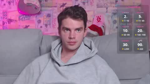 Snapshot of oxmikexo chatting on 6, 1, 2025 Mike online show from 6, 1, 2025