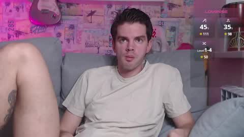 Snapshot of oxmikexo chatting on 2, 2, 2025 Mike online show from 2, 2, 2025