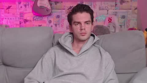 Snapshot of oxmikexo chatting on 10, 2, 2025 Mike online show from 10, 2, 2025