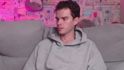 Snapshot of oxmikexo chatting on 12, 2, 2025 Mike online show from 12, 2, 2025