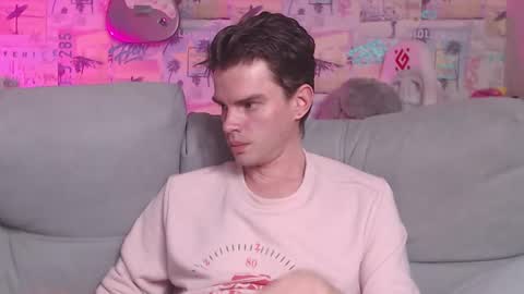 Snapshot of oxmikexo chatting on 12, 2, 2025 Mike online show from 12, 2, 2025