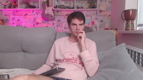 Snapshot of oxmikexo chatting on 24, 2, 2025 Mike online show from 24, 2, 2025