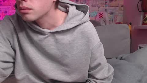 Snapshot of oxmikexo chatting on 26, 2, 2025 Mike online show from 26, 2, 2025