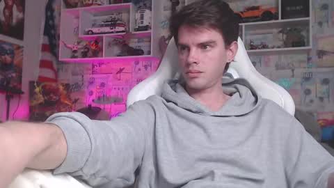 Snapshot of oxmikexo chatting on 26, 2, 2025 Mike online show from 26, 2, 2025