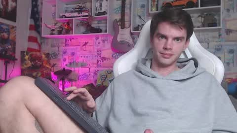 Snapshot of oxmikexo chatting on 26, 2, 2025 Mike online show from 26, 2, 2025