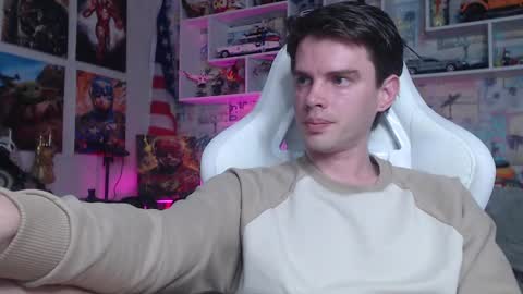 Snapshot of oxmikexo chatting on 7, 3, 2025 Mike online show from 7, 3, 2025