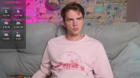 Snapshot of oxmikexo chatting on 17, 10, 2025 Mike online show from 17, 10, 2025