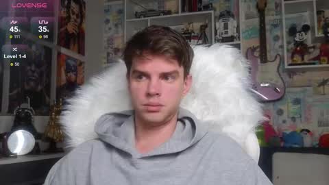 Snapshot of oxmikexo chatting on 3, 2, 2026 Mike online show from 3, 2, 2026