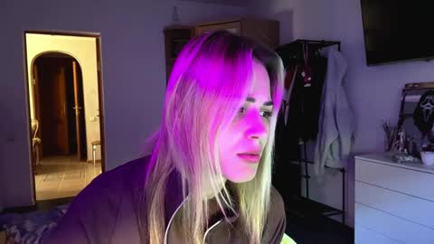 Eva online show from 28, 5, 2026