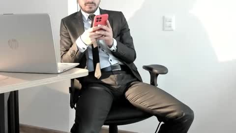 Snapshot of pablo_rincon95 chatting on 28, 12, 2024 pablo rincon95 online show from 28, 12, 2024