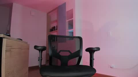 Snapshot of pablo_rincon95 chatting on 16, 9, 2025 pablo rincon95 online show from 16, 9, 2025