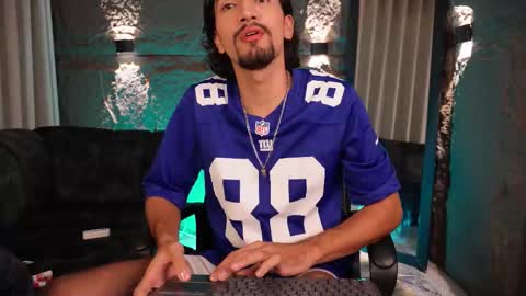 Snapshot of pablo_russoo chatting on 25, 2, 2026 pablo online show from 25, 2, 2026