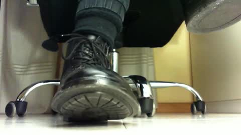 Snapshot of pablomenesssl chatting on 20, 1, 2025 Pablo Meness online show from 20, 1, 2025