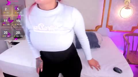 PaIIgePeach online show from 2, 4, 2026