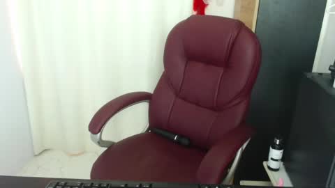paiper online show from 4, 6, 2026