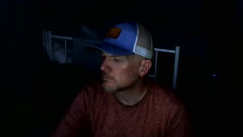 Snapshot of pale_dad_bod chatting on 5, 4, 2026 pale_dad_bod online show from 5, 4, 2026
