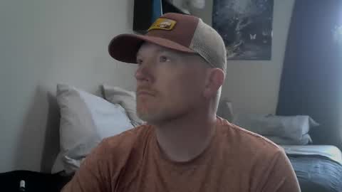 Snapshot of pale_dad_bod chatting on 10, 5, 2026 pale_dad_bod online show from 10, 5, 2026
