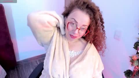 You can call me Mommy Goddess Queen online show from 11, 3, 2025