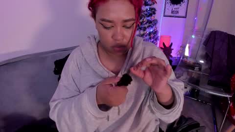 Snapshot of pamela_doll3 chatting on 22, 12, 2025 pamela online show from 22, 12, 2025