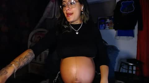 Snapshot of pamela_latorre chatting on 21, 5, 2026 Pamela online show from 21, 5, 2026