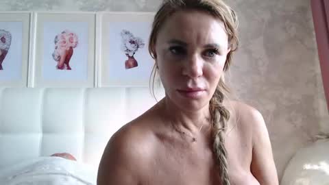 Snapshot of pamella_007 chatting on 21, 6, 2026 Pamella online show from 21, 6, 2026