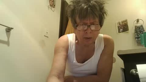 Snapshot of paminpantyhose chatting on 5, 12, 2024 paminpantyhose online show from 5, 12, 2024