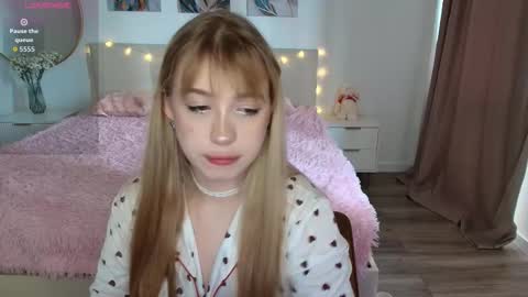 Lina online show from 13, 3, 2026