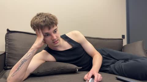 Snapshot of panda_b0y chatting on 1, 6, 2026 Roman online show from 1, 6, 2026