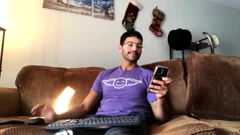 Snapshot of panduh21 chatting on 16, 11, 2025 Manny Libero online show from 16, 11, 2025