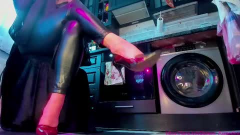 sissy Lilit online show from 4, 3, 2025