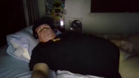 Snapshot of panos678442 chatting on 15, 12, 2025 panos online show from 15, 12, 2025