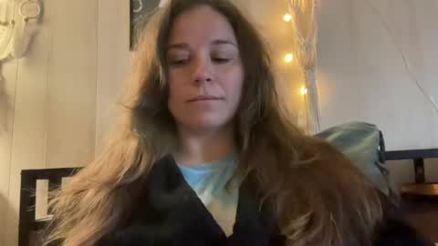 Snapshot of pantiesofthefae chatting on 17, 6, 2026 Pantiesofthefae online show from 17, 6, 2026