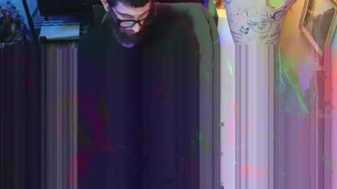 Snapshot of pantslesstraveler_plt chatting on 30, 1, 2025 PantsLessTraveler online show from 30, 1, 2025